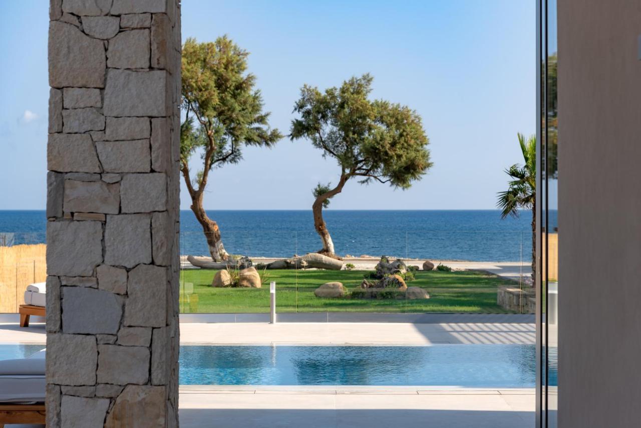 Artemis Seafront Villa, An Evanescence Sea Retreat, By Thinkvilla Tavronitis Zewnętrze zdjęcie